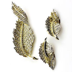 Sarah Coventry Silver Gold Tone Leaf Rhinestone Brooch & Earring Matching Set